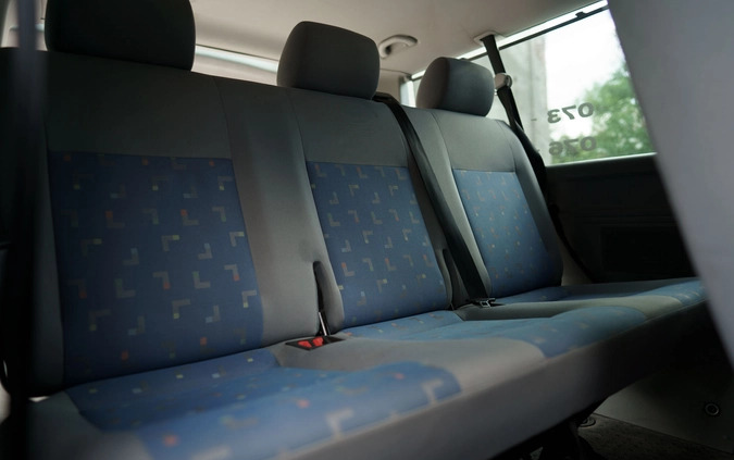 Volkswagen Caravelle cena 25000 przebieg: 330000, rok produkcji 2006 z Lublin małe 529